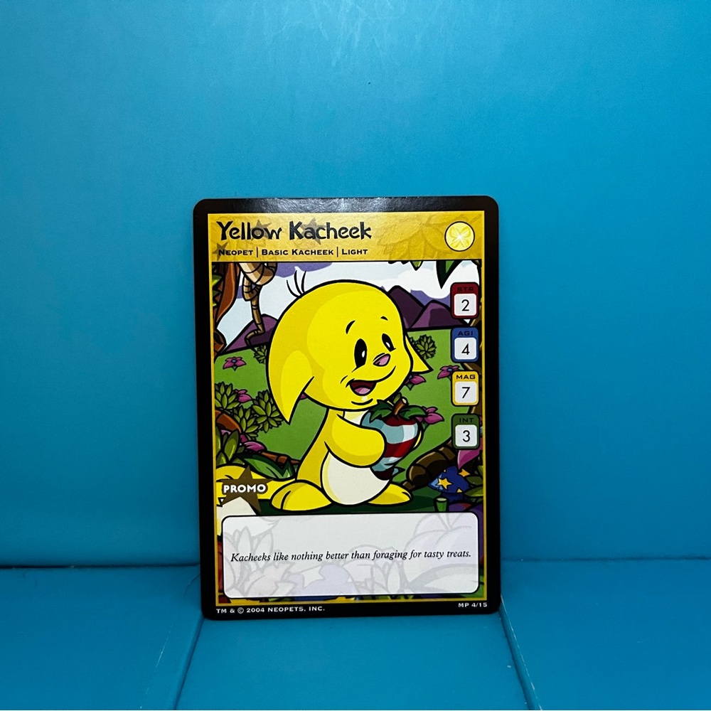 McDonald’s Neopets TCG Yellow Kacheek Promo 4/15 - 2004 (Loose)